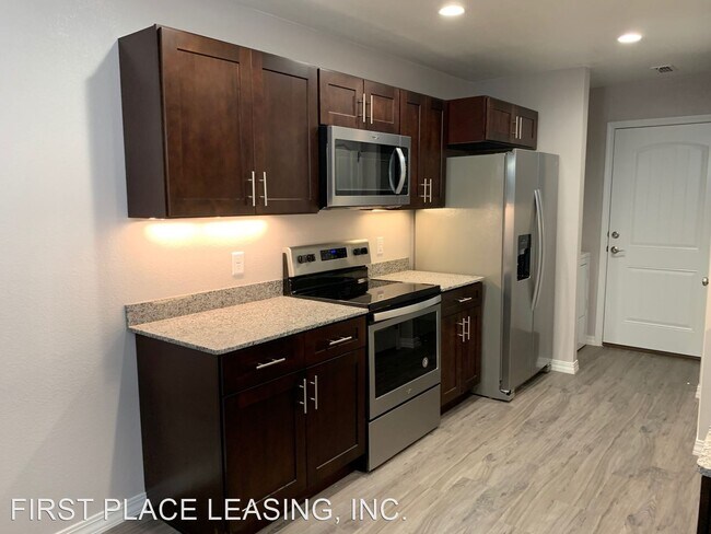 Foto del edificio - 2616 E 14th St