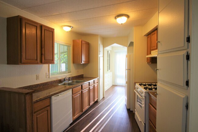 Foto del edificio - 2 Bedroom Mobile Home for Rent