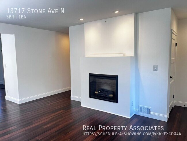 Foto del edificio - 13717 Stone Ave N