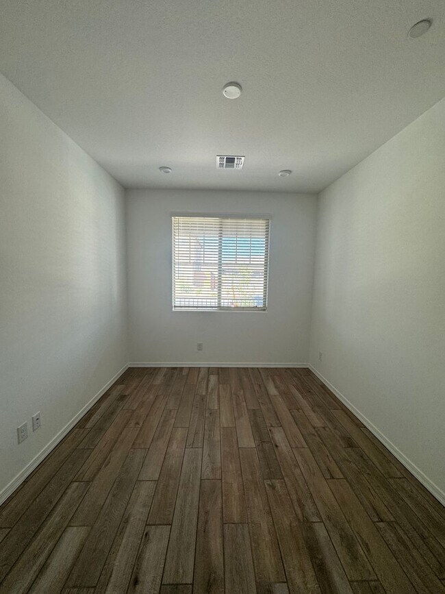 Building Photo - Brand new home in Vistancia/ $500 off move in by 11-1-2025**