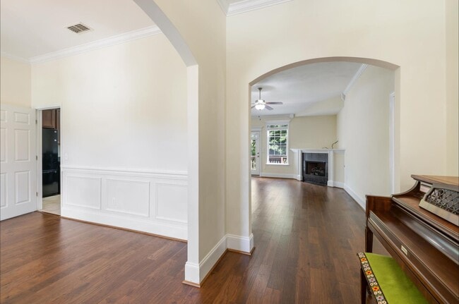 Foto del edificio - 5633 Tecumseh Dr