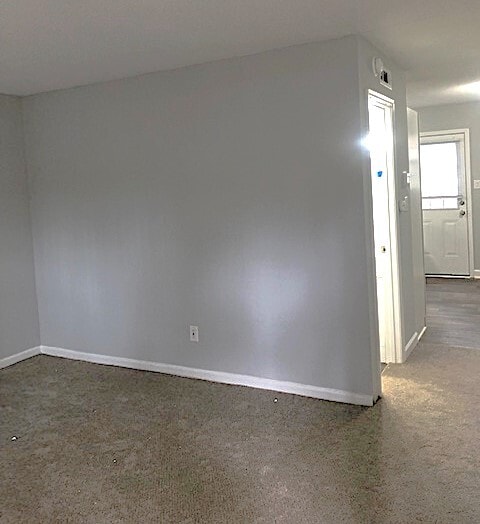 Building Photo - 505 Sherwood Ct