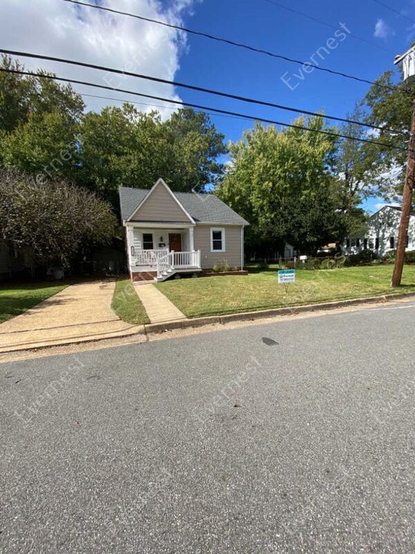 Foto principal - 307 Brightwood Ave