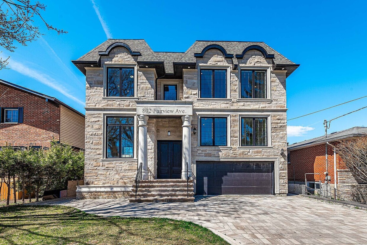 Photo principale - 802 Fairview Ave