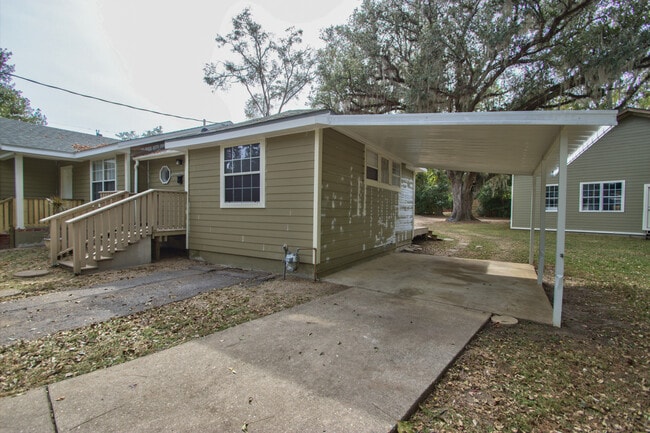 Foto del edificio - 2002