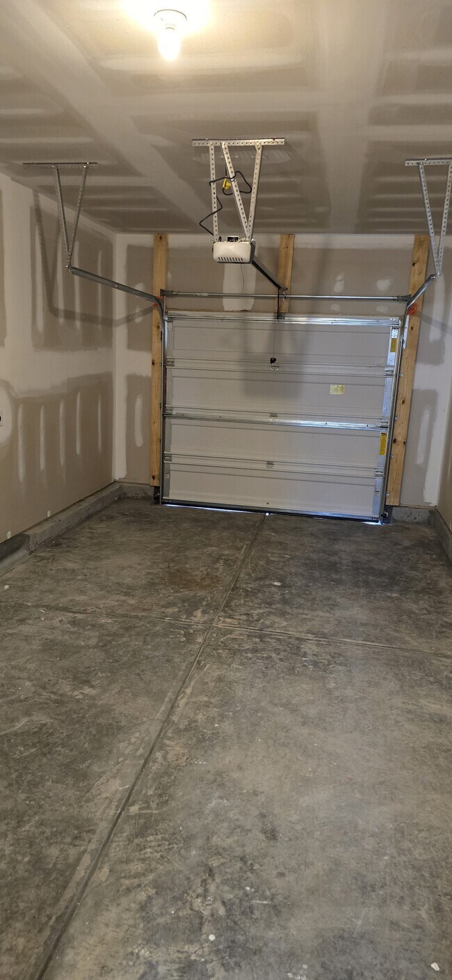 Foto del edificio - 5006 Kota St