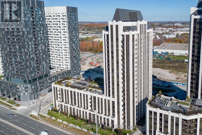 Building Photo - 9085 Jane St