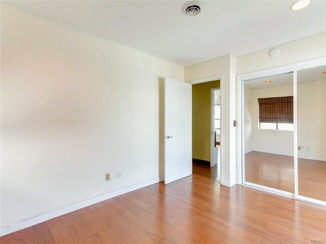 Building Photo - 834 15th St