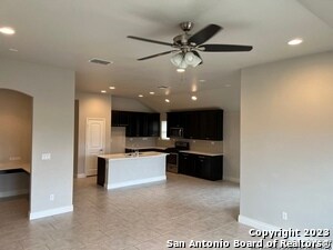 Building Photo - 105 Esslemont