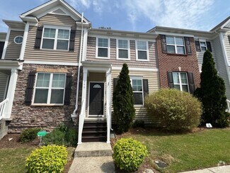 Building Photo - 100 Stratford Lakes Dr