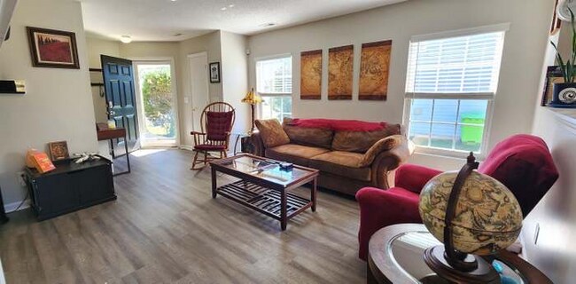 Building Photo - 3470 Tryon Ridge Dr