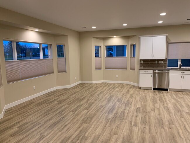 Foto del edificio - 522 Evergreen Farm Wy
