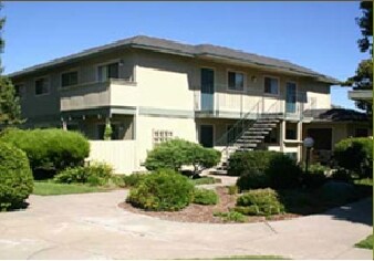 Foto del edificio - Village Ceres Apartments