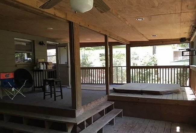 Photo - 1645 Airport Dr Apartment