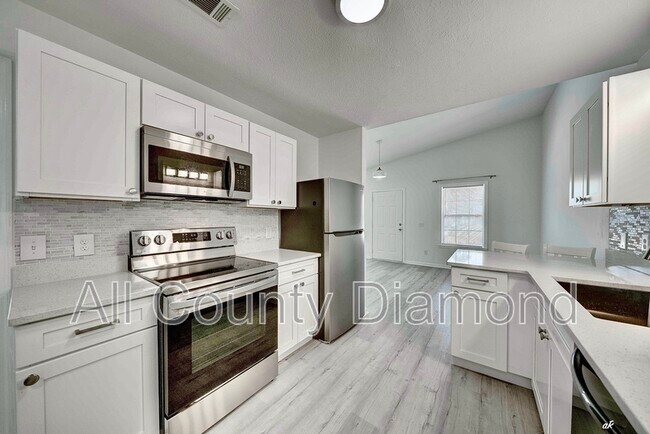 Building Photo - 2625 Lagoon Knoll Dr