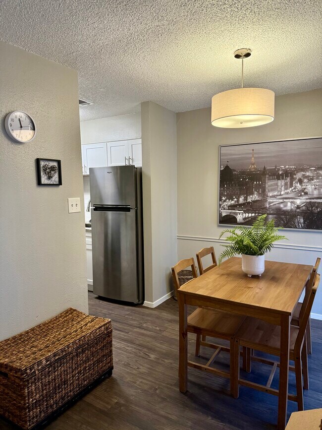 Foto del edificio - Maple Arms Apartments