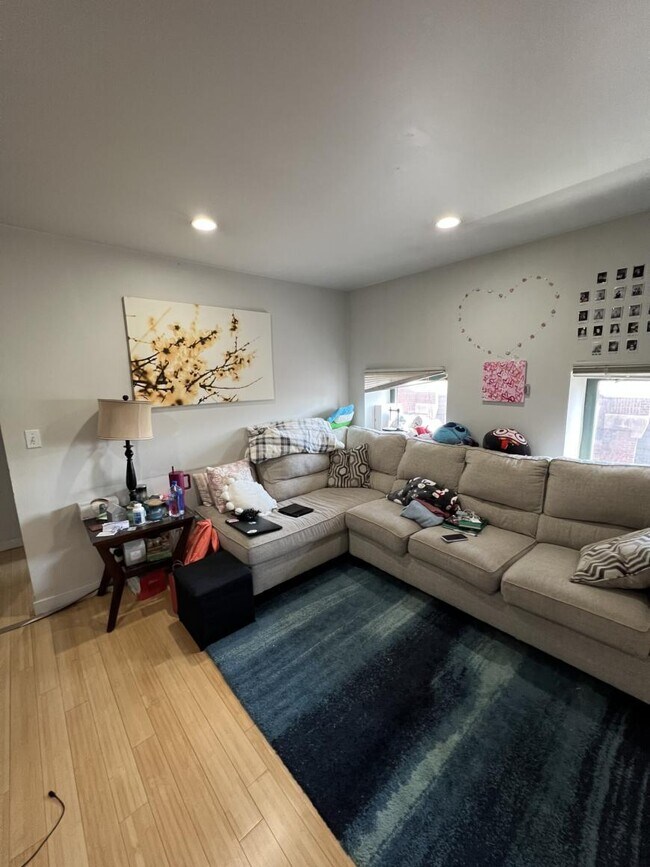 Building Photo - 2 bedroom in Boston MA 02118