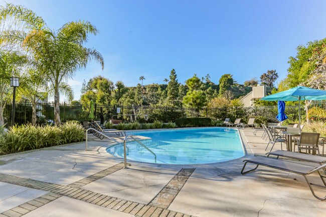 Building Photo - 3615 Monair Dr