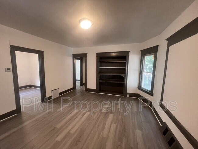 Foto del edificio - 140 E Chambers St