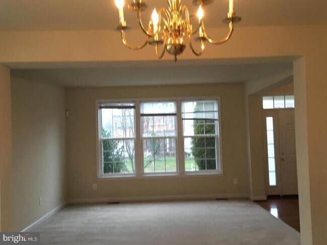 Building Photo - 16969 Horton Ct