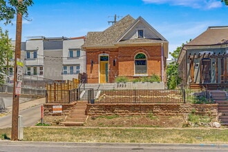 Building Photo - 2923 W 27th Ave