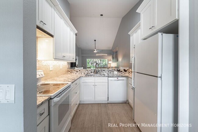 Foto del edificio - 4640 Tower Hill Ln