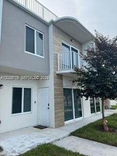 Building Photo - 25779 SW 144th Ave