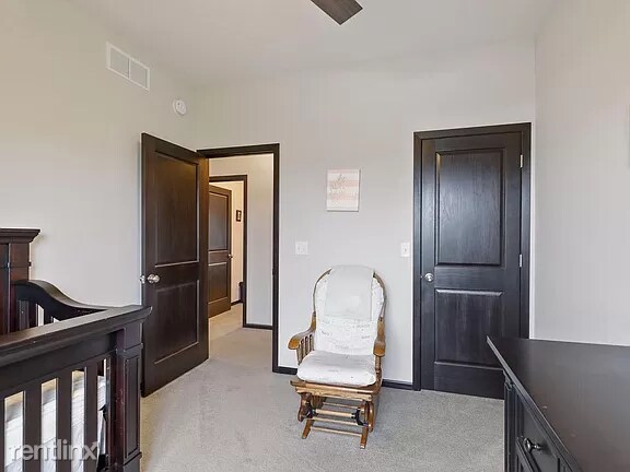 Building Photo - 4 br, 4 bath House - 80016 SE Aurora Confi...