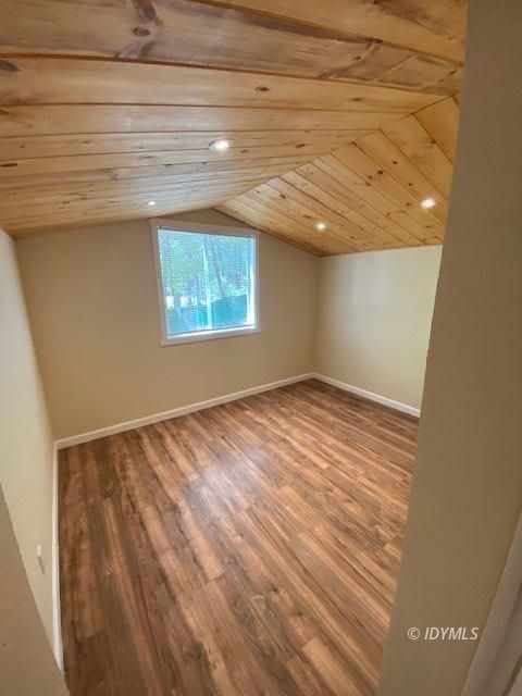 Building Photo - 54340 N Circle Dr