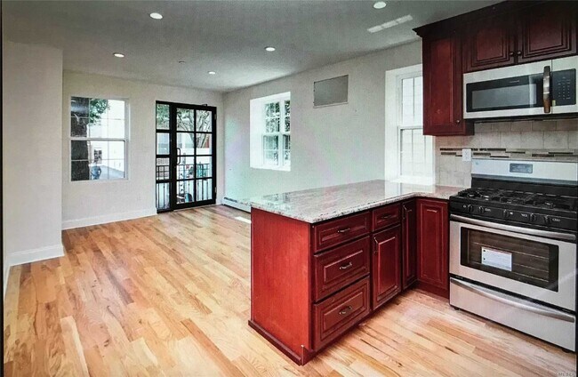 Building Photo - 71-60 69th St