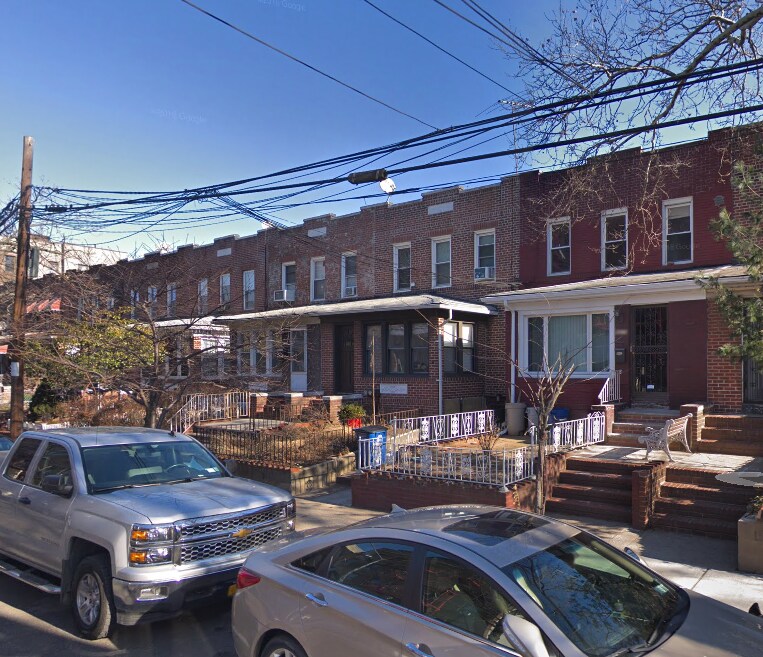 Primary Photo - 5013 46th St