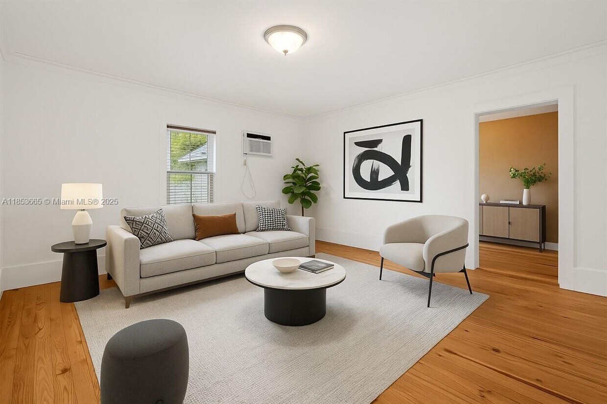 Foto principal - 1721 SW 21st Ter