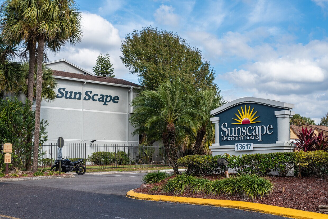 Sunscape Apartments 13617 Fletcher Regency Dr Tampa, FL Apartments