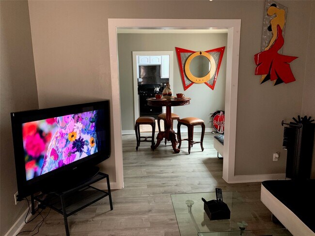 Foto del edificio - 5313 Avenue K