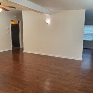 Building Photo - 651 Lorraine Dr