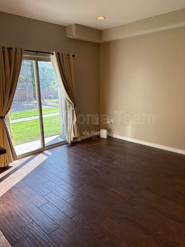 Building Photo - 260 Ailee Lane