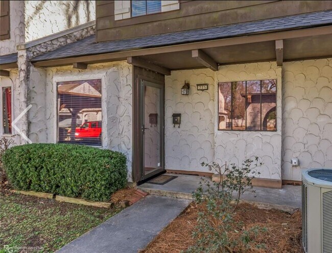 Foto del edificio - ** 2 BED/1.5 BATH CANDO IN NORTH SHREVEPORT **