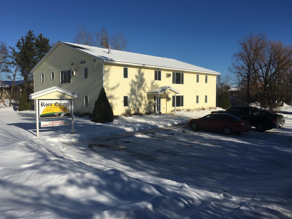 Photo - 2306 Ash Ave NW
