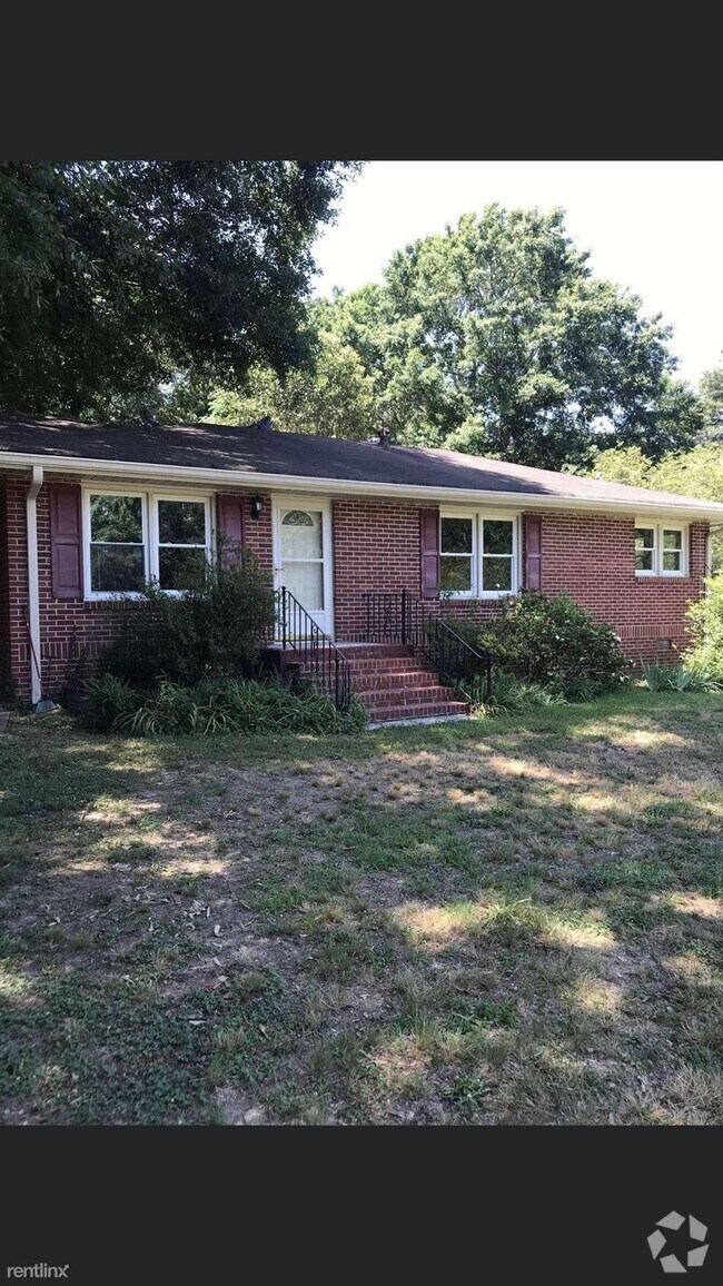 Oconee Heights Manor Apartments under 2,000 Athens, GA 1 Rentals