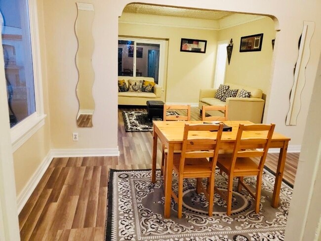 Dinning Room - 1205 1/2 Gordon St