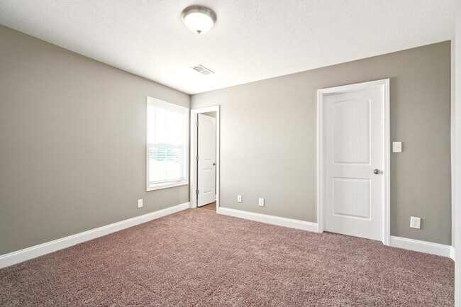 Interior Photo - Professional Park Townhomes