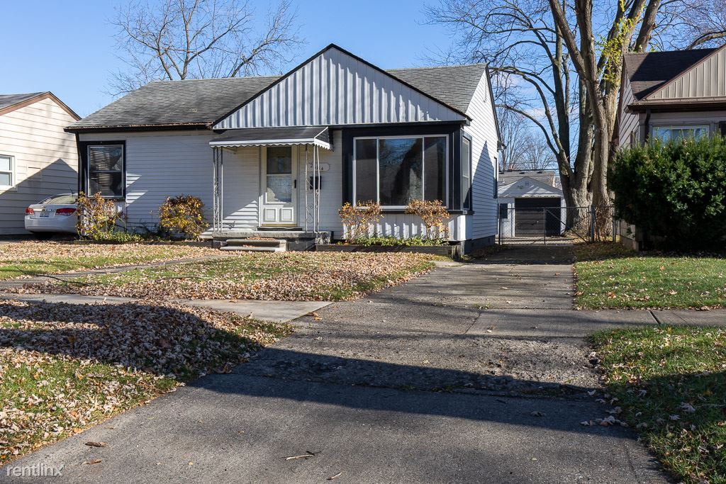 Primary Photo - 2 br, 1 bath House - 26114 Palmer Blvd