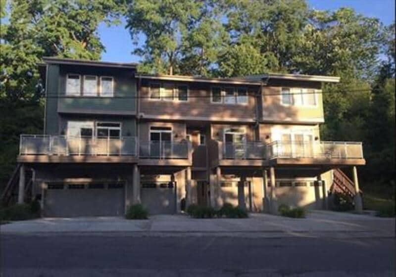 Primary Photo - 2874 W 11th St