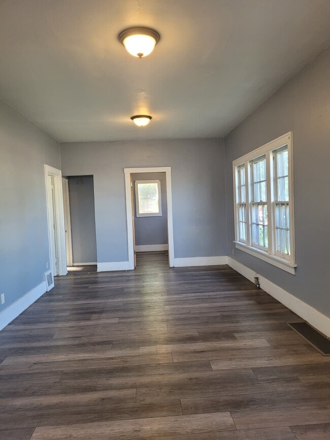 Foto del edificio - 803 S Locust St