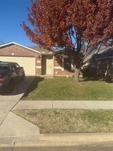 Building Photo - 5720 Fathom Dr