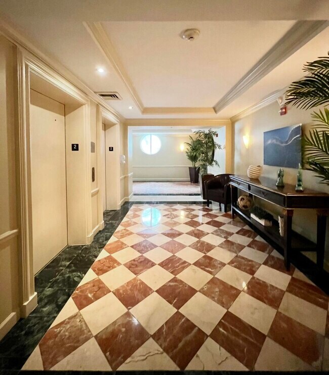 Foto del edificio - 806 E Windward Way