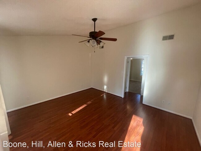 Building Photo - 2 br, 1 bath House - 113 Brekenridge Court