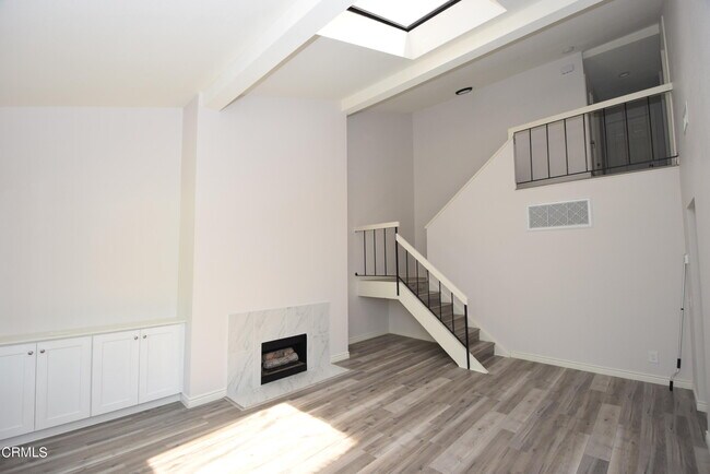 Foto del edificio - 630 Chapala Dr