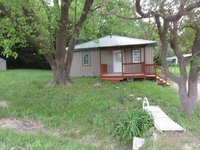 Building Photo - 2203 Old Sycamore Loop