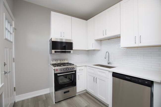 Foto del edificio - 3946 N Janssen Ave
